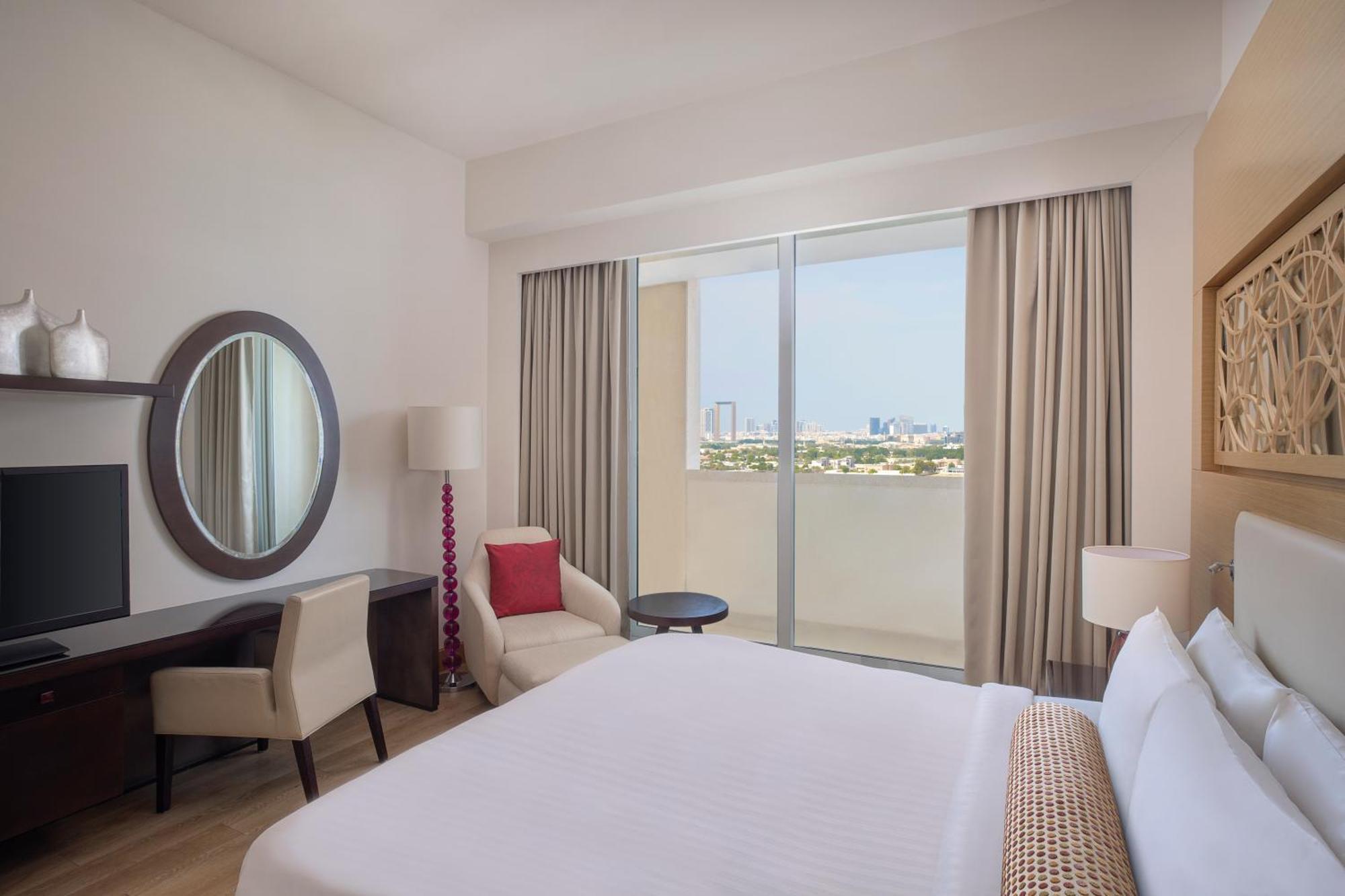 شقق ماريوت الفندقية , الجداف دبي المظهر الخارجي الصورة A bedroom at the hotel