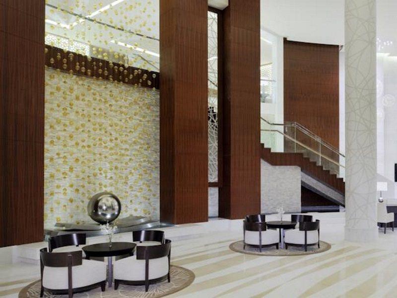 شقق ماريوت الفندقية , الجداف دبي المظهر الخارجي الصورة The lobby of the hotel