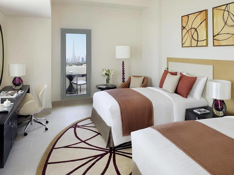 شقق ماريوت الفندقية , الجداف دبي المظهر الخارجي الصورة A room at the hotel